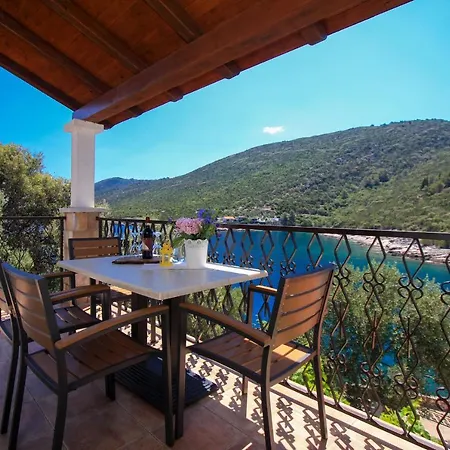 Robinson Leonardo 公寓 Gdinj